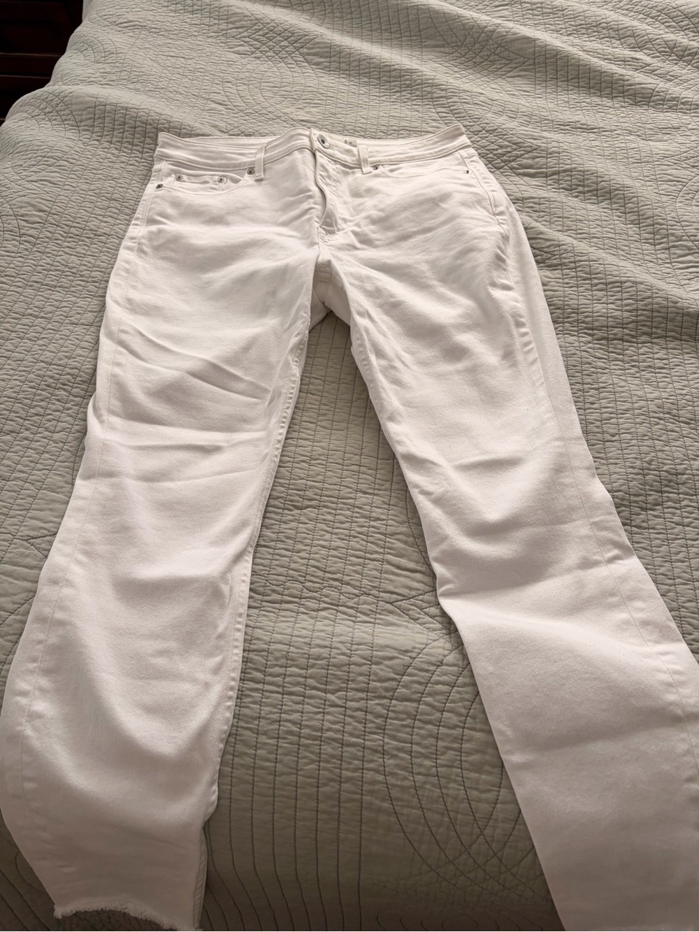 Vineyard Vines White Jeans - Picture 2 of 4